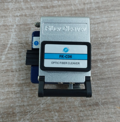 FC-6S Tagliatore di fibre ottiche con connessione a freddo e caldo Tagliatore CNC di fibre ottiche