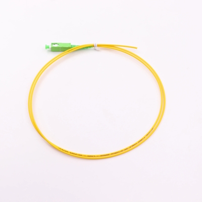 Pigtail bianco/giallo SC/APC G652D Single Mode LSZH 1M Simplex 2.0mm Pigtail in fibra ottica